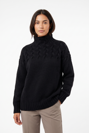 Women's Cable-Knit Twist-Knit Oversized Turtleneck Sweater in Black