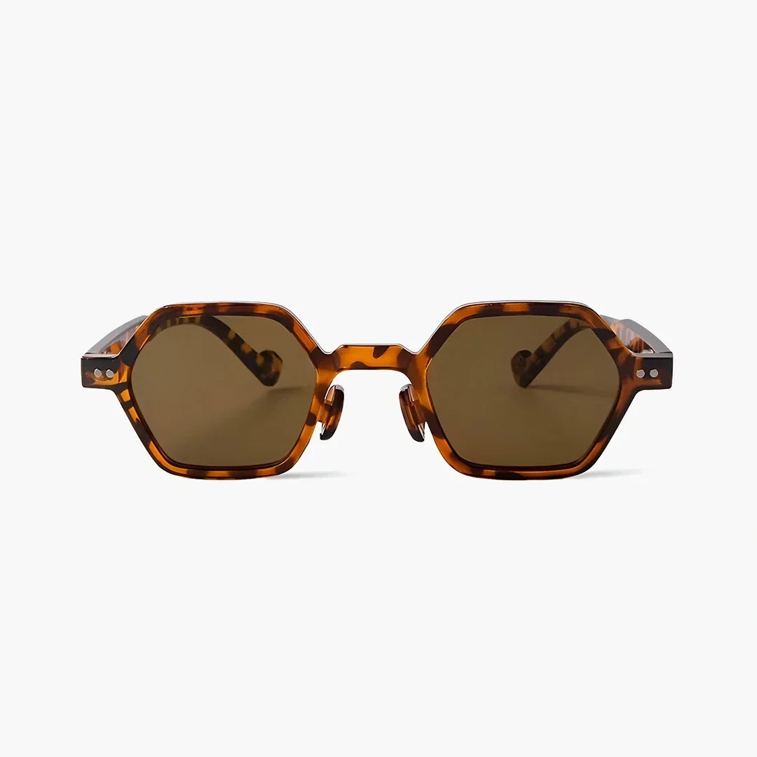 Comfortable Striped Sunglasses – Lightweight Frame, UV400 in Brown