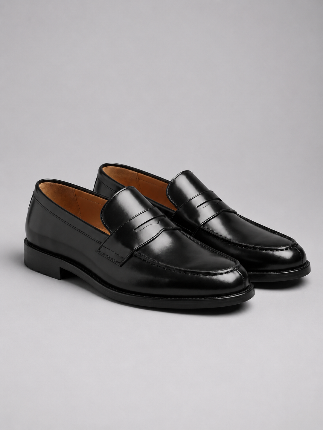 Classic Penny Loafers for Men – Slip-On, Round Toe, Flexible Rubber Sole in Black