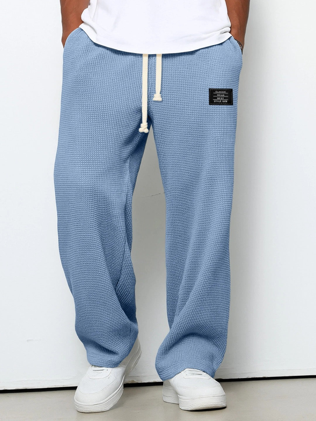 Relaxed-Fit Pants for Men – Comfortable Waistband, Clean Line Through the Leg