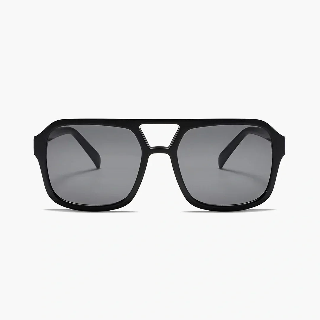 Timeless Shape Striped Sunglasses – Light Frame, Scratch-Resistant Lenses