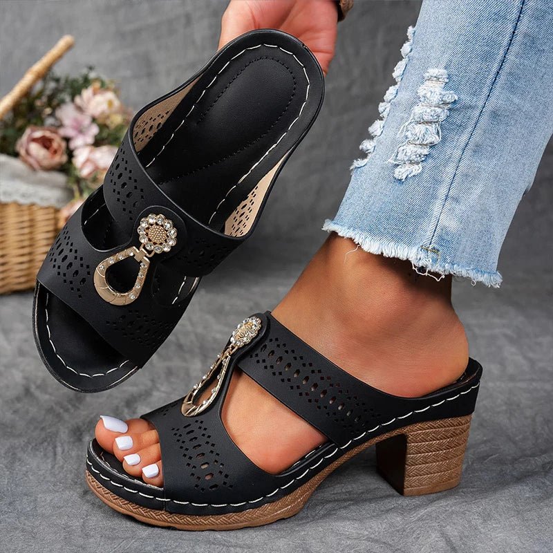 Cushioned Everyday Sandals for Women – Flexible Sole, Supportive Footbed