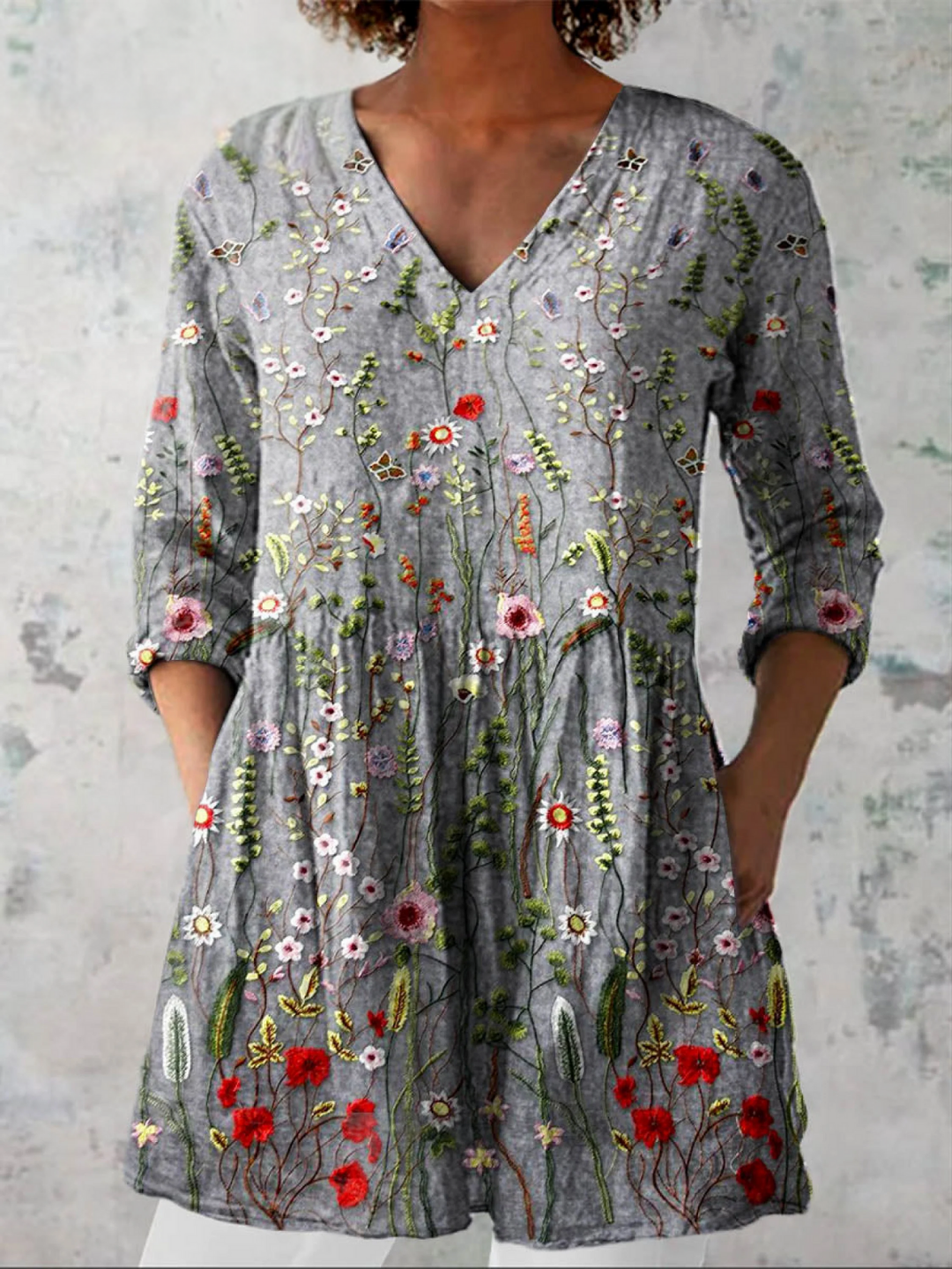 Timeless Collared Blouse for Women – Comfortable Sleeves, Loose or Tucked in Gray