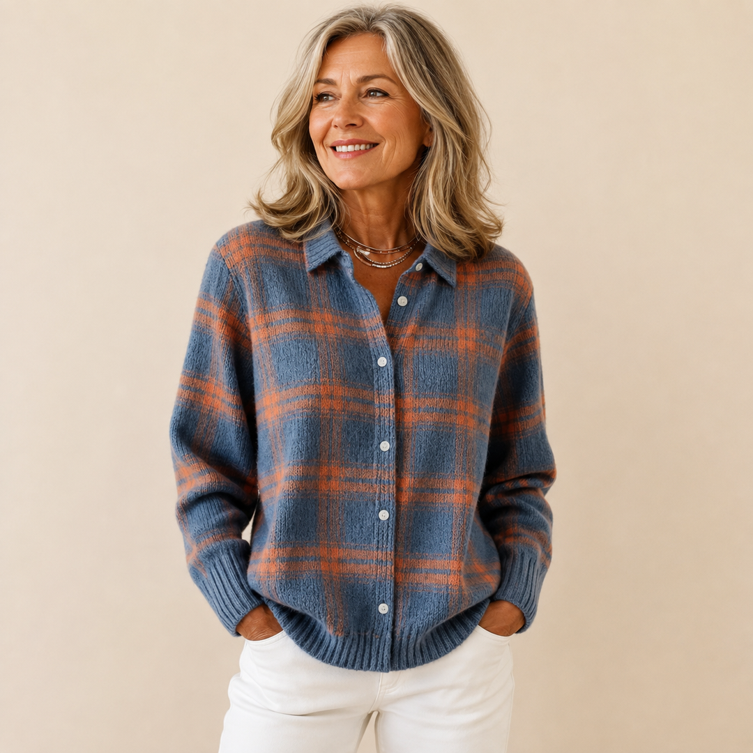 Oversized Knit Jacket for Women – Warm Lining, Relaxed Fit, Clean Front Fastening